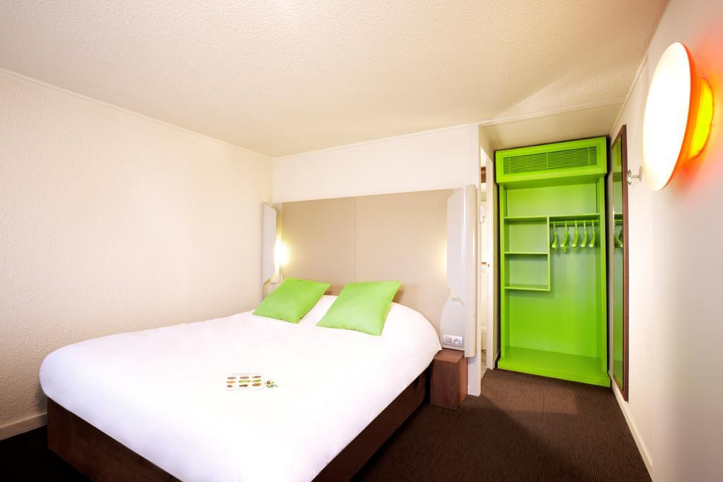 Campanile Lens Hotell Eksteriør bilde